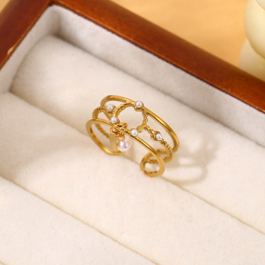 Wholesaler Eclat Paris - Golden Triple Line Ring With Synthetic Pearl Pendant