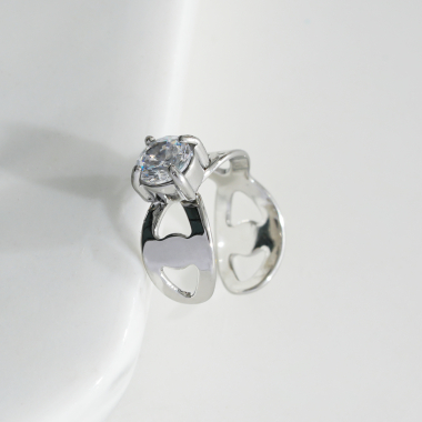 Wholesaler Eclat Paris - Silver Earcuff Earrings with Rhinestones