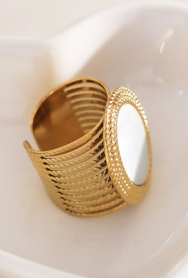 Wholesaler Eclat Paris - White chunky ring