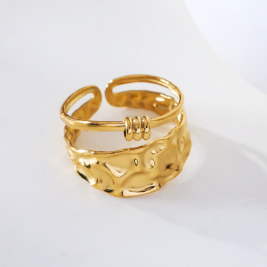 Wholesaler Eclat Paris - Gold hammered ring and line