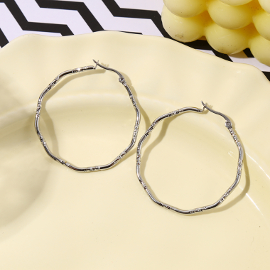 Wholesaler Eclat Paris - Silver Hoop Earrings 4cm Diameter