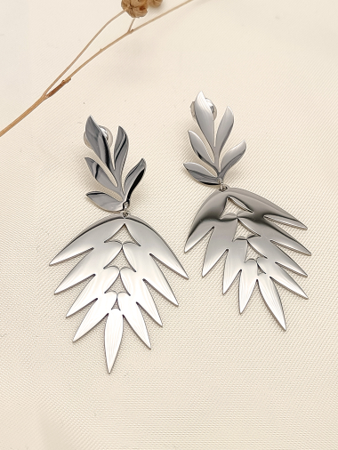 Grossiste Eclat Paris - Boucles d'oreilles argentées feuilles pendantes