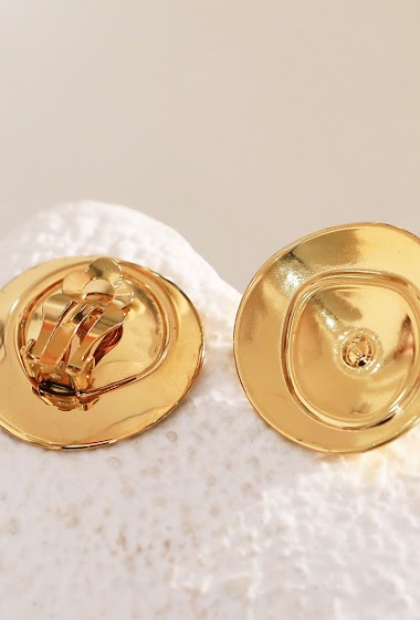 Wholesaler Eclat Paris - Round button clip earrings
