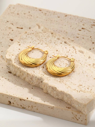 Wholesaler Eclat Paris - Thick round gold hoop earrings