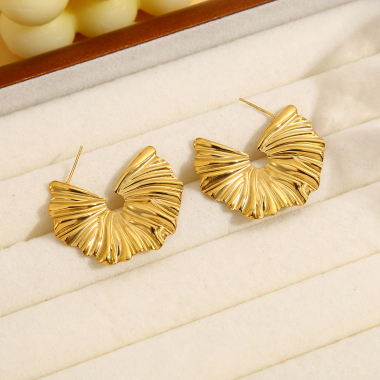 Wholesaler Eclat Paris - Thick half circle golden earrings