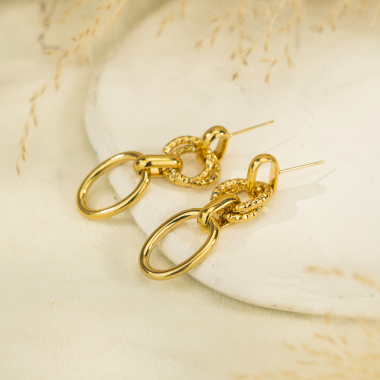 Grossiste Eclat Paris - Boucles d'oreilles dorées anneaux entremêlés