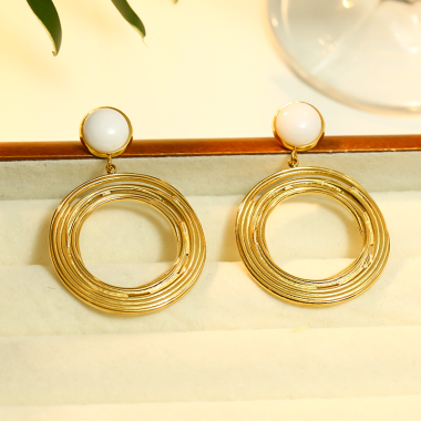 Wholesaler Eclat Paris - Golden Circle Earrings With White Nature Stone