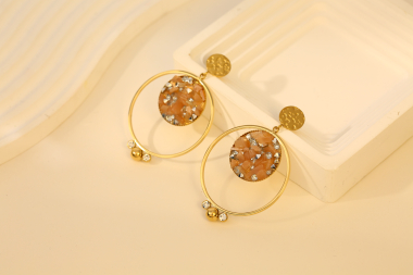 Wholesaler Eclat Paris - Golden circle earrings with dangling pink nature stone