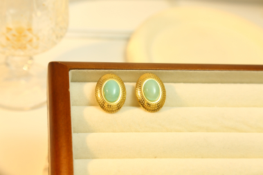 Wholesaler Eclat Paris - Golden oval clip-on earrings with natural blue stone