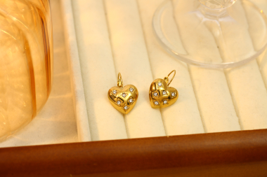 Wholesaler Eclat Paris - Heart Sleeper Earrings with Rhinestones