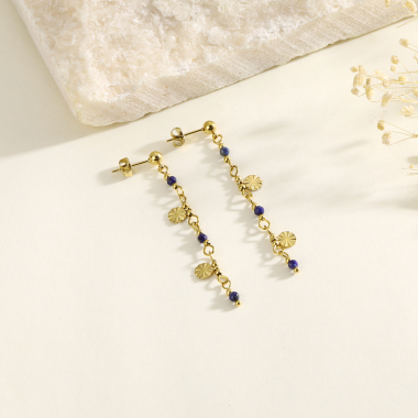 Wholesaler Eclat Paris - Line earrings with blue pearls
