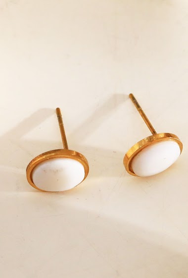 Wholesaler Eclat Paris - Oval earrings with white stone