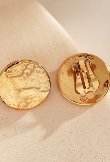Wholesalers Eclat maybijou - Round hammered clip-on earrings