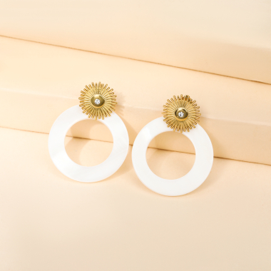 Wholesaler Eclat Paris - Sun earrings with rhinestones and white circle