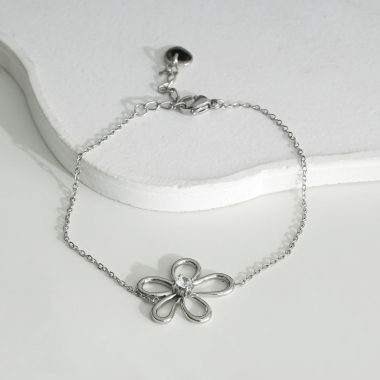 Wholesaler Eclat Paris - Silver bracelet with flower and zirconium oxide