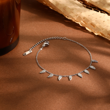 Grossiste Eclat Paris - Bracelet chaîne argentée mini pendentifs ailles
