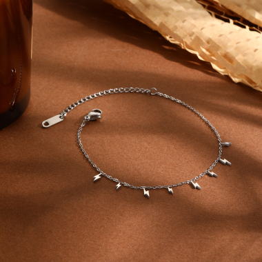 Grossiste Eclat Paris - Bracelet chaîne argentée mini pendentifs éclairs