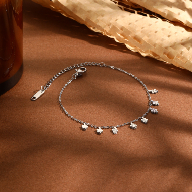 Grossiste Eclat Paris - Bracelet chaîne argentée mini pendentifs serpents