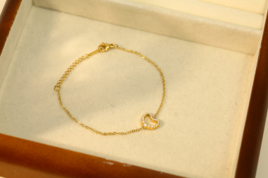Wholesaler Eclat Paris - Gold Rhinestone Heart Chain Bracelet