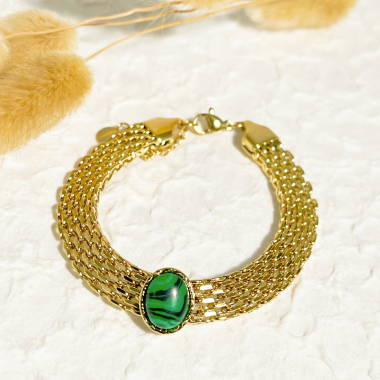 Wholesaler Eclat Paris - Flat chain bracelet with oval synthetic malachite in the center