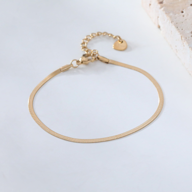 Grossiste Eclat Paris - Bracelet chaîne plate dorée fine