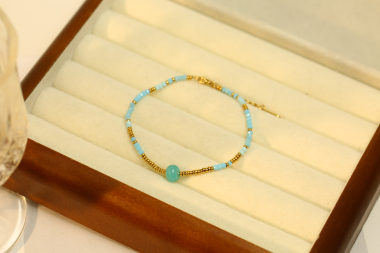 Wholesaler Eclat Paris - Golden bracelet with natural blue stone