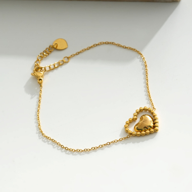 Grossiste Eclat Paris - Bracelet doré fin avec coeur