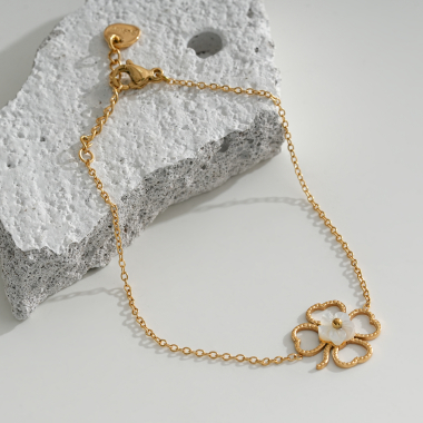 Großhändler Eclat Paris - Feines goldenes Armband mit Blume und Perlmutt