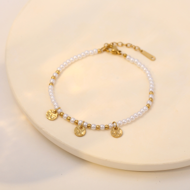 Grossiste Eclat Paris - Bracelet doré perles et perles dorées avec pendentifs ronds martelés