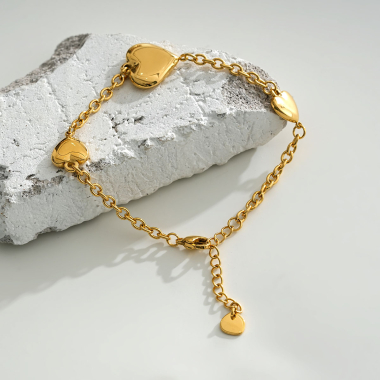 Grossiste Eclat Paris - Bracelet doré triple coeur