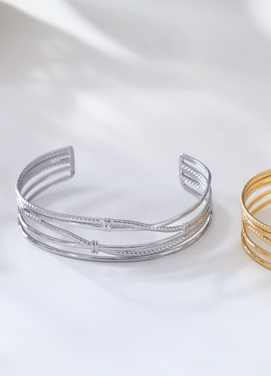 Wholesaler Eclat Paris - Silver bangle bracelet lines