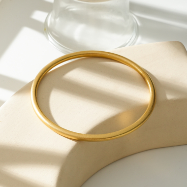 Wholesaler Eclat Paris - Rigid Circle Gold Bangle Bracelet