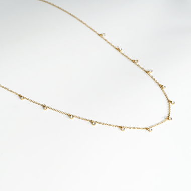 Grossiste Eclat Paris - Chaîne de taille dorée avec strass pendants