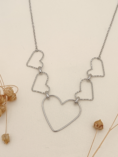 Wholesaler Eclat Paris - Five hearts silver necklace