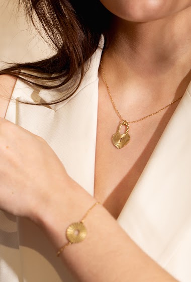 Großhändler Eclat Paris - Halskette Vorhängeschloss Herz aus Edelstahl