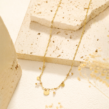 Grossiste Eclat Paris - Collier chaîne dorée avec pampilles rondes et perles