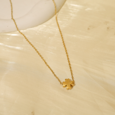 Wholesaler Eclat Paris - Gold chain necklace with clover pendant