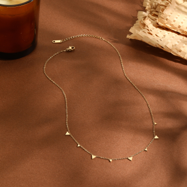 Wholesaler Eclat Paris - Gold chain necklace with mini triangle pendants