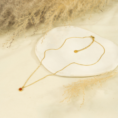 Wholesaler Eclat Paris - Simple chain necklace with red stone pendant