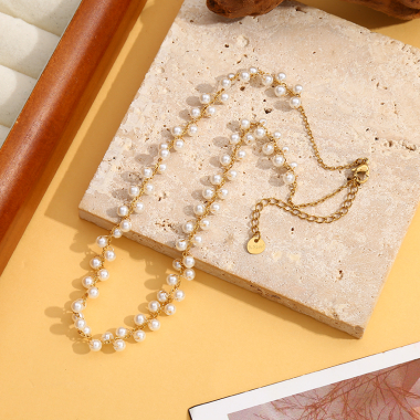 Wholesaler Eclat Paris - Gold necklace with multi synthetic pearl