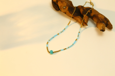 Wholesaler Eclat Paris - Golden necklace with natural blue stone