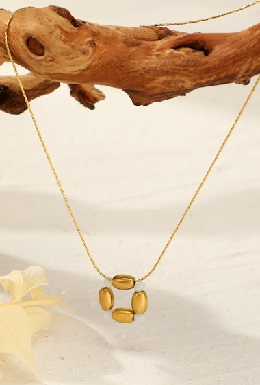 Wholesaler Eclat Paris - Golden thin chain necklace and white pendant