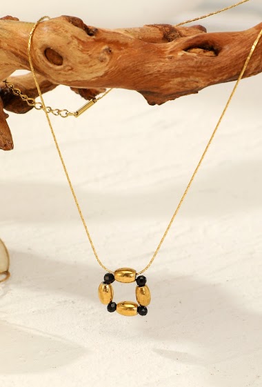 Großhändler Eclat Paris - Feine goldene Halskette mit quadratischem Anhänger und schwarzem Stein