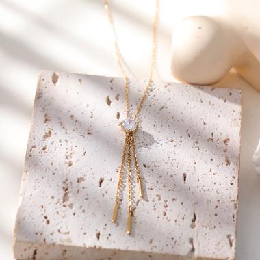 Wholesaler Eclat Paris - Golden rhinestone necklace with dangling chain