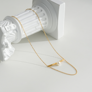 Großhändler Eclat Paris - Goldene Halskette mit synthetischer Perle und Linie