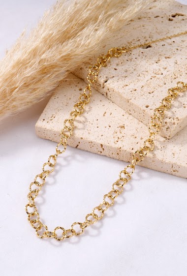 Großhändler Eclat Paris - Halskette mit goldenen Gliedern