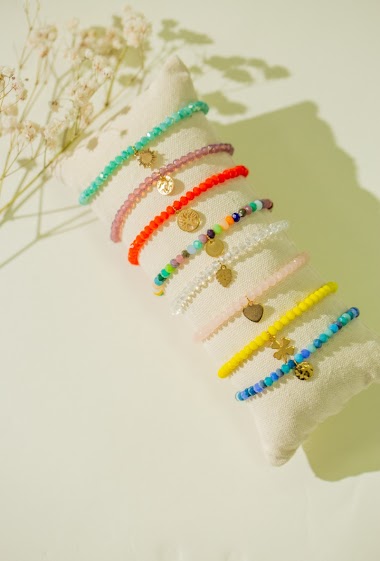 Wholesalers Eclat maybijou - Set of 8 elastic bracelets with display