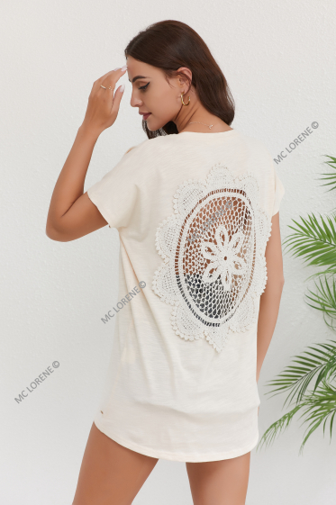 Wholesaler MC LORENE - T-shirt with embroidery