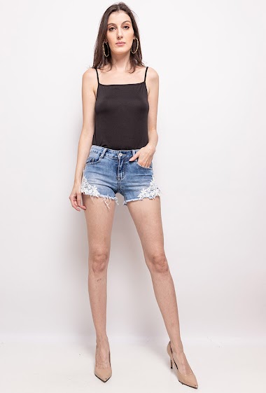 Wholesaler Melena Diffusion - Denim shorts with lace