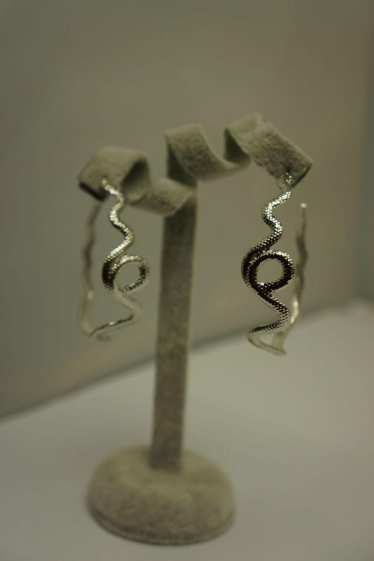 Grossiste MET-MOI - Boucles d'oreilles anneaux créoles serpent